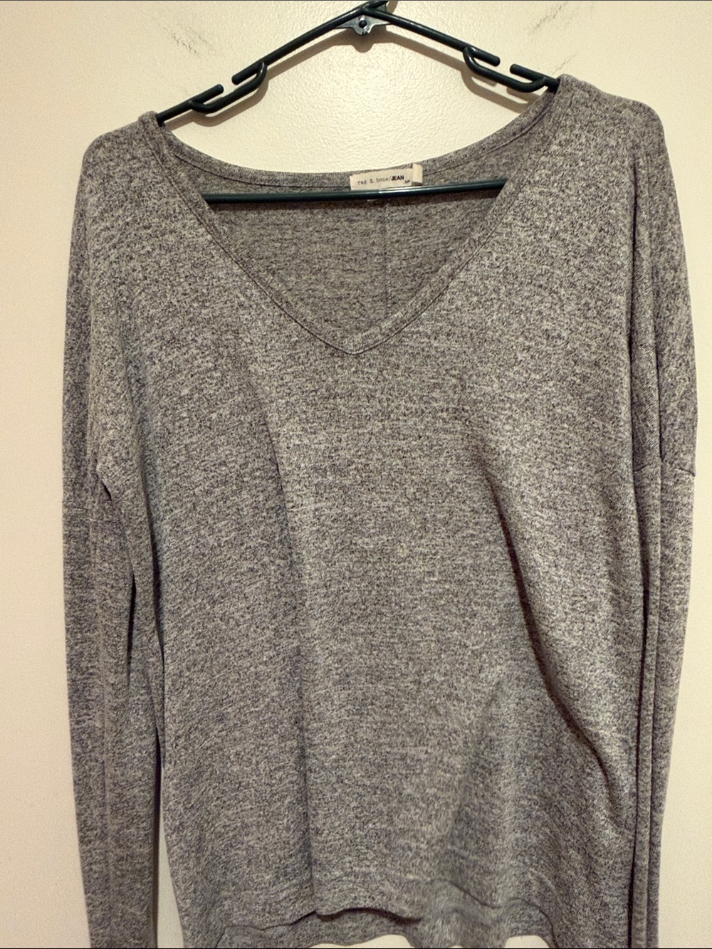 rag & bone Gray V-Neck Lightweight Sweater
